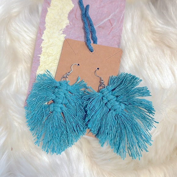 Macramรฉ Feather-Weight Macrame Dangle 100%Cotton Earrings Every Color Available - Picture 7 of 14